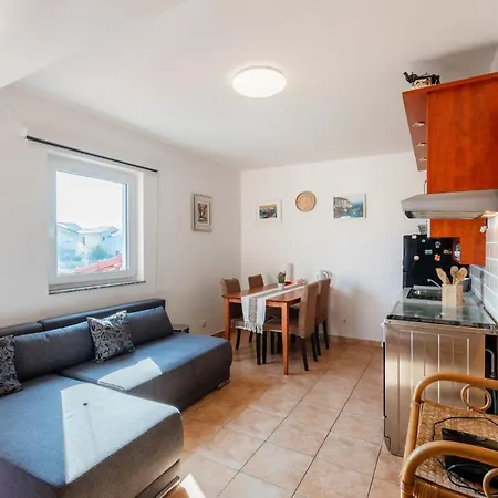 Apartament Koprivnjak 2&3 *