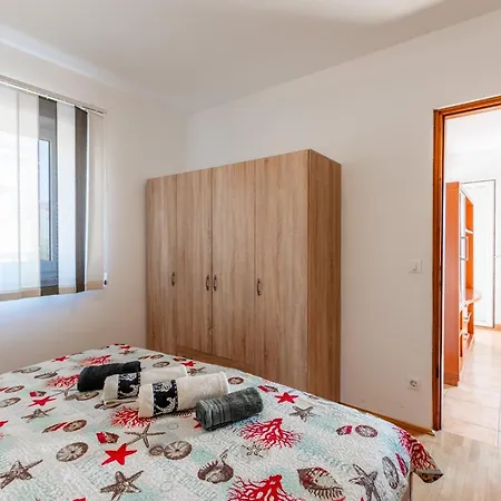 Koprivnjak 2&3 Privlaka (Zadar)